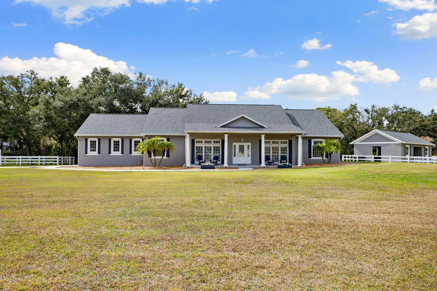 Private Farm Retreat in Sought-After Equestrian Neighborhood - Twin Branch Acres